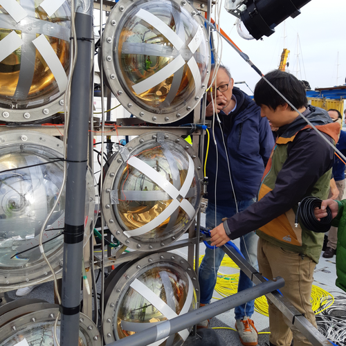 main image - La ICTS SOCIB colabora con el Laboratorio Subterráneo de Canfranc en la validación de cubiertas protectoras clave para el telescopio internacional de neutrinos Hyper-Kamiokande